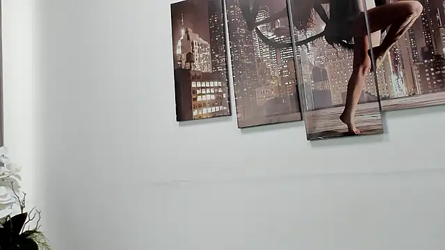 Tiny JuJu online show from 03/04/26, 01:13