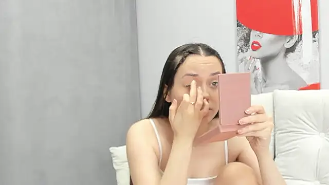 Tiny JuJu online show from 03/12/26, 01:33