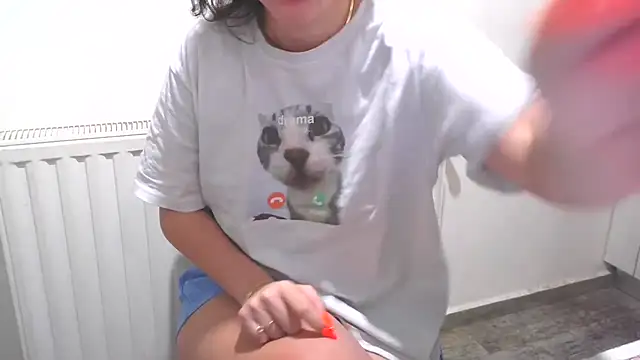 LovelyJulliette online show from 01/08/26, 02:45