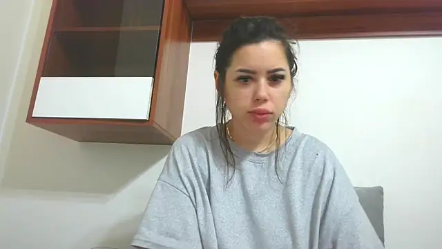 LovelyJulliette online show from 03/17/26, 01:36