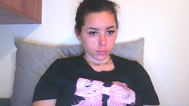 LovelyJulliette online show from 11/12/25, 01:48