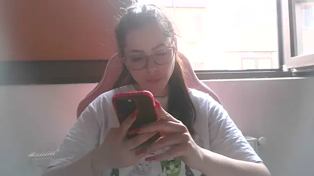 LovelyJulliette online show from 05/25/26, 03:55