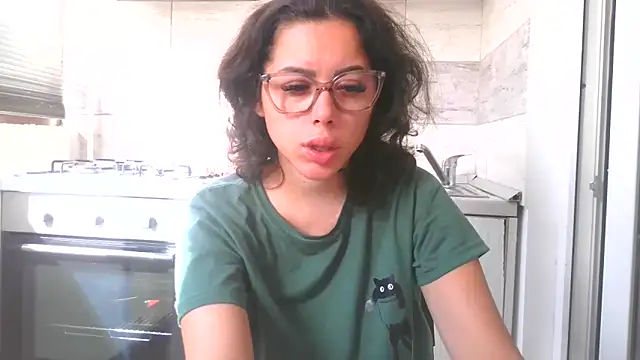 LovelyJulliette online show from 10/25/25, 11:20