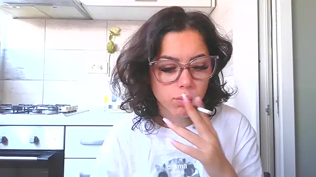 LovelyJulliette online show from 10/21/25, 09:41