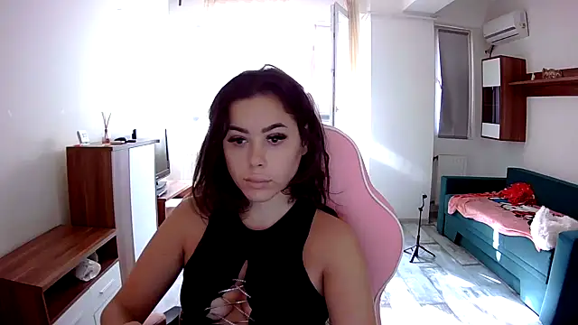 Snapshot of LovelyJulliette chatting on 09/16/25, 01:45 LovelyJulliette online show from 09/16/25, 01:45