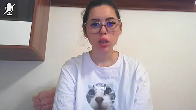 LovelyJulliette online show from 11/08/25, 11:14