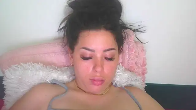 Snapshot of LovelyJulliette chatting on 06/22/26, 01:41 LovelyJulliette online show from 06/22/26, 01:41