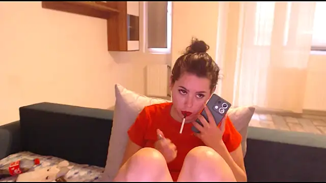 Snapshot of LovelyJulliette chatting on 03/18/25, 03:22 LovelyJulliette online show from 03/18/25, 03:22