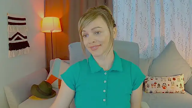NandiSmile online show from 09/24/25, 06:42