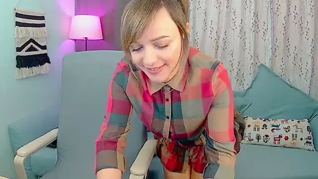 Snapshot of NandiSmile chatting on 11/03/25, 09:35 NandiSmile online show from 11/03/25, 09:35