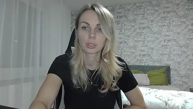 AlissonBia online show from 04/03/26, 09:32