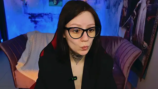 VeliraBraitberg online show from 04/19/26, 12:06