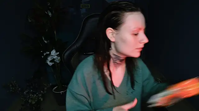 VeliraBraitberg online show from 02/26/25, 11:21