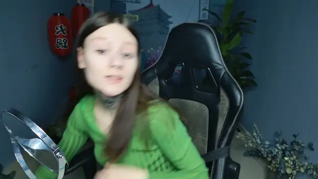 VeliraBraitberg online show from 02/23/25, 05:12