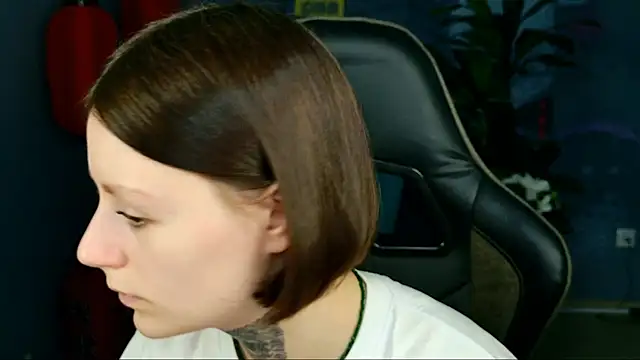 VeliraBraitberg online show from 03/16/25, 08:10