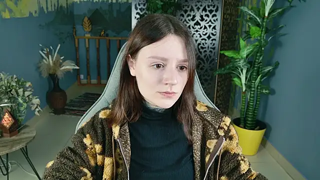 VeliraBraitberg online show from 11/01/25, 03:39