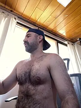 ADONIS ART01 online show from 11/11/25, 04:24