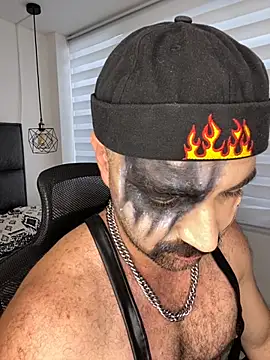 ADONIS ART01 online show from 10/31/25, 07:10