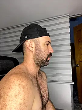 ADONIS ART01 online show from 10/26/25, 10:43