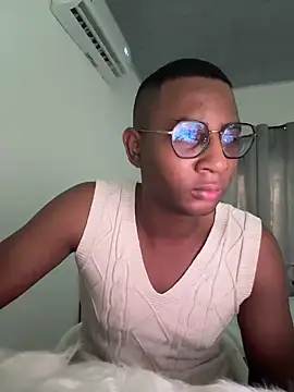 Arwens bell08 online show from 02/12/25, 10:26