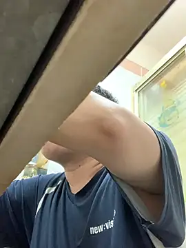 Snapshot of cokezero1668 chatting on 02/26/25, 06:37 cokezero1668 online show from 02/26/25, 06:37