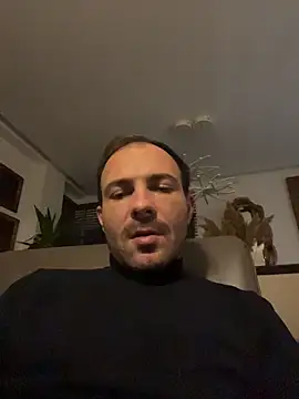 Adventurehotman online show from 11/06/25, 05:28