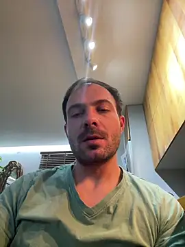 Snapshot of Adventurehotman chatting on 01/10/25, 01:21 Adventurehotman online show from 01/10/25, 01:21