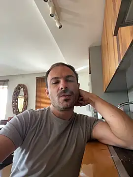 Snapshot of Adventurehotman chatting on 09/19/25, 11:03 Adventurehotman online show from 09/19/25, 11:03