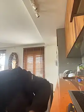 Adventurehotman online show from 10/24/25, 11:53