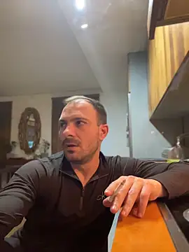 Adventurehotman online show from 04/08/26, 09:49