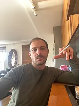 Adventurehotman online show from 10/28/25, 01:21