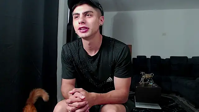 Stiven CL online show from 11/04/25, 10:46