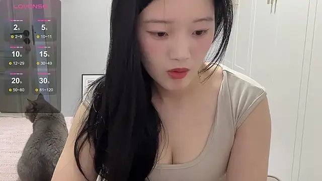 Snapshot of rose-u chatting on 09/23/25, 01:45 rose-u online show from 09/23/25, 01:45