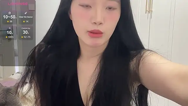 rose-u online show from 10/25/25, 01:27