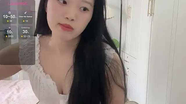 rose-u online show from 11/13/25, 01:53