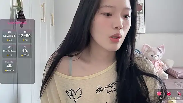rose-u online show from 04/30/26, 01:56