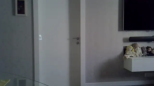 ZarinaSwift online show from 11/10/25, 04:50