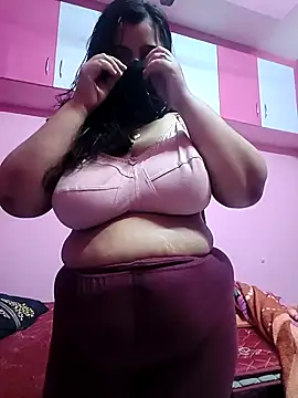 RESHMA 21 online show from 01/18/25, 03:53