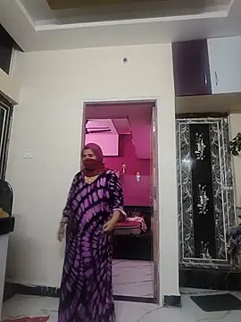 RESHMA 21 online show from 06/23/26, 08:51