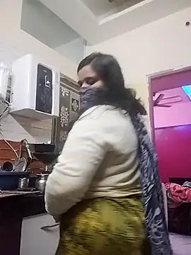 RESHMA 21 online show from 05/04/26, 08:22