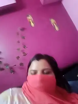 RESHMA 21 online show from 10/30/25, 08:17