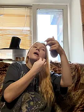 AmmyHot online show from 10/27/25, 04:24