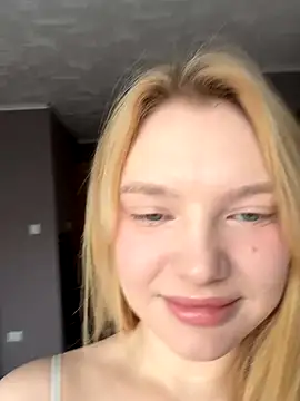 AmmyHot online show from 11/15/25, 04:05