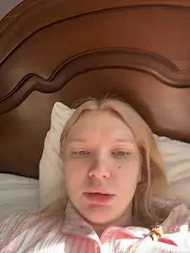 Snapshot of AmmyHot chatting on 02/13/26, 05:07 AmmyHot online show from 02/13/26, 05:07