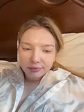 Snapshot of AmmyHot chatting on 02/03/26, 06:40 AmmyHot online show from 02/03/26, 06:40