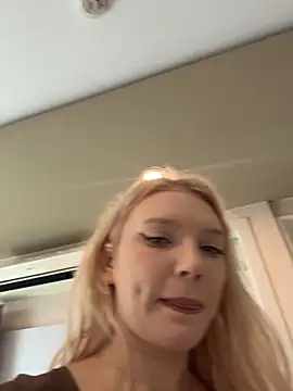 AmmyHot online show from 03/20/26, 03:40