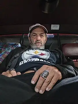 Hotbodyscottie online show from 02/08/26, 11:41