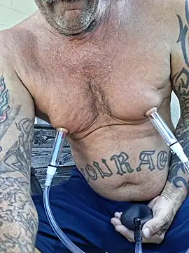 Hotbodyscottie online show from 05/25/26, 02:05