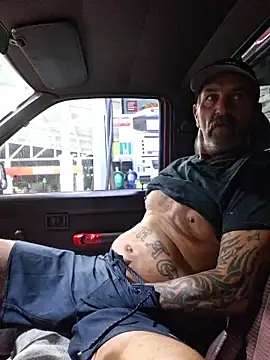 Hotbodyscottie online show from 05/23/26, 09:41