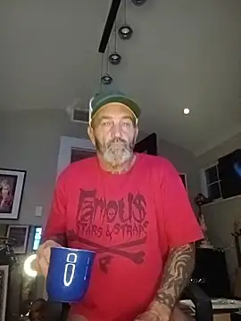 Hotbodyscottie online show from 11/17/25, 07:45